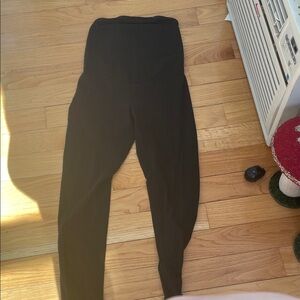 A glow maternity Leggings